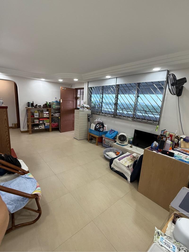 Prop-GPT: HDB Apartment: D27 Yishun 289 Yishun Avenue 6