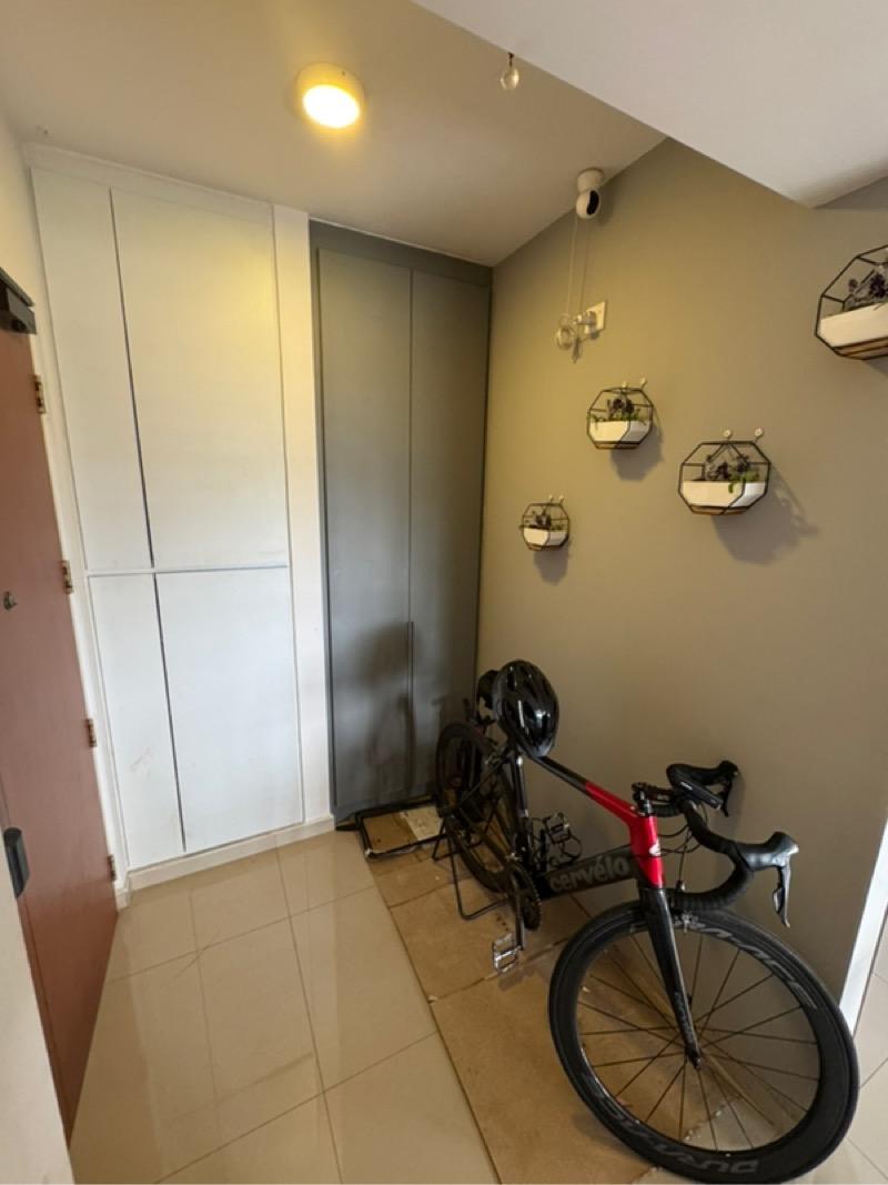 83B Circuit Road HDB Apartment For Sale, $1,100,000, 3 Bed 2 Bath 1,022 sqft $1,076.00 psf