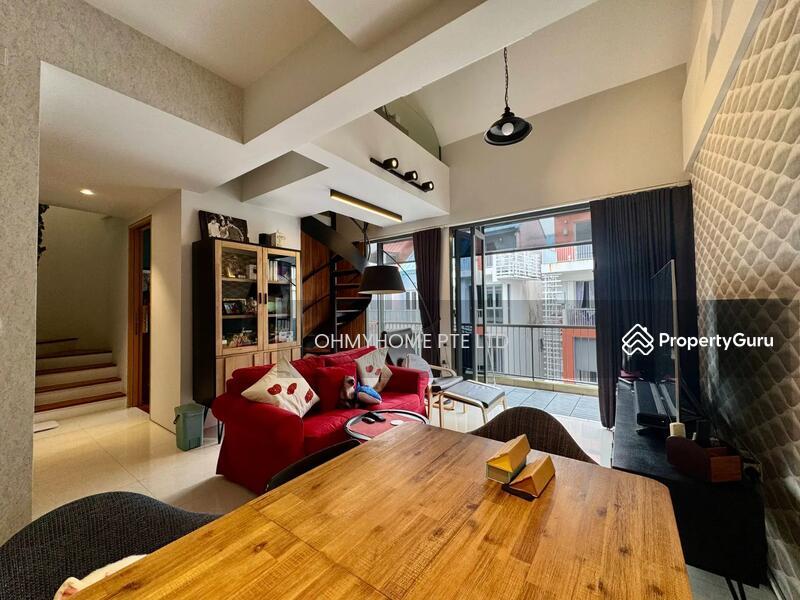 Prop-GPT: Condominium: D21  The Creek @ Bukit