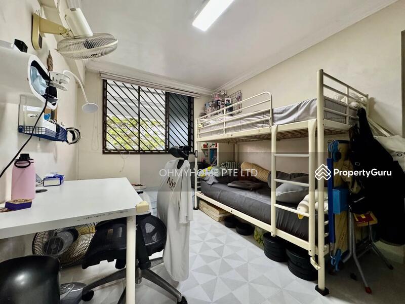 HDB Flat for Sale, 264 Yishun Street 22, SGD 450,000 | 99-year lease