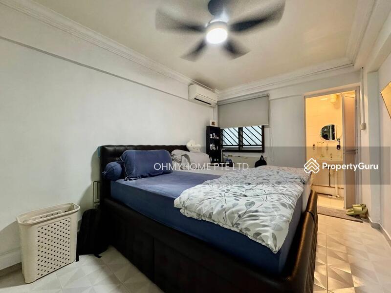HDB Flat for Sale, 264 Yishun Street 22, SGD 450,000 | 99-year lease