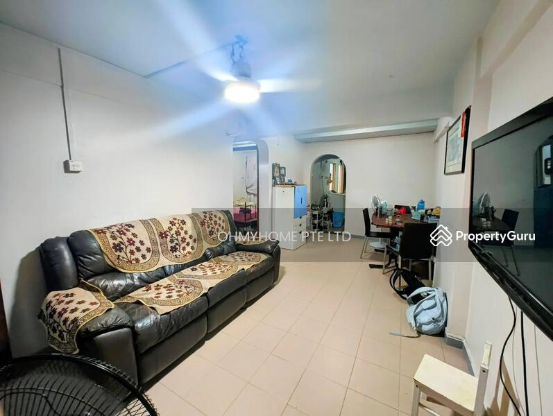 Prop-GPT: HDB Flat: D15 Marine Parade 66 Marine Drive