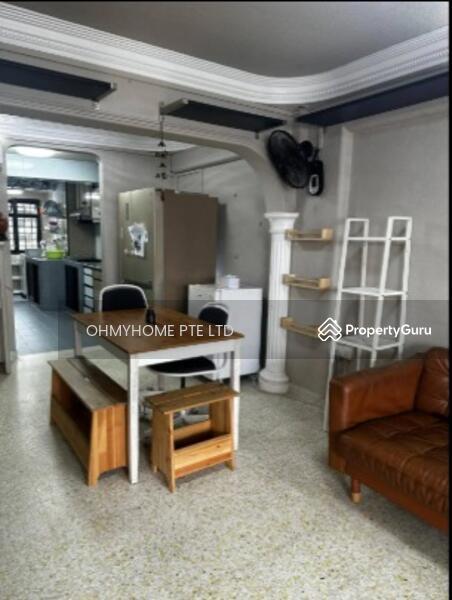 HDB Flat for Sale, 19 Ghim Moh Road, SGD 475,000 | 99-year lease