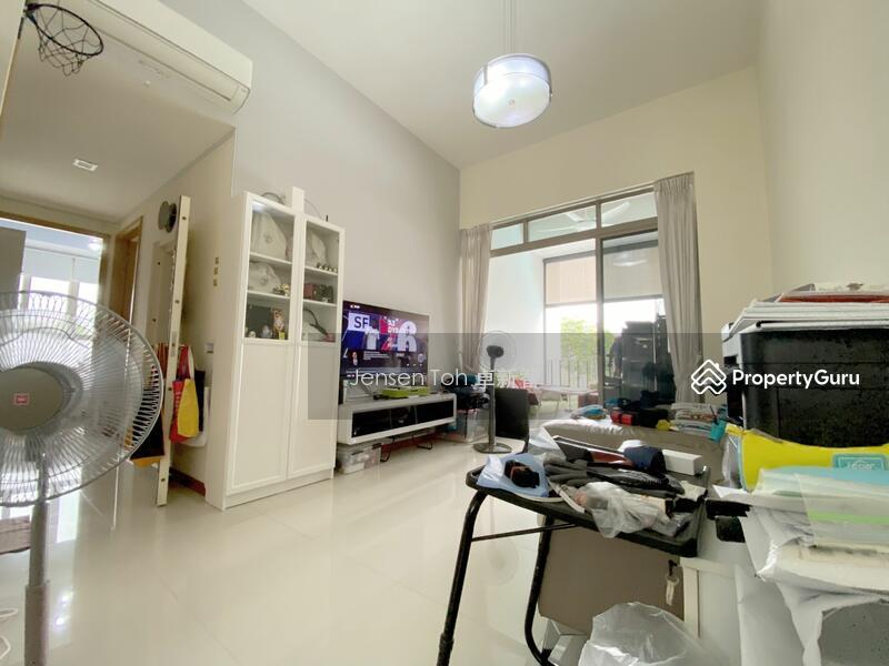 Condominium for Sale: D19, 546695