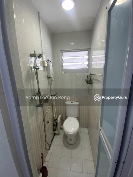 HDB Flat for Sale: D12, 330066
