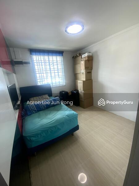 HDB Flat for Sale: D12, 330066