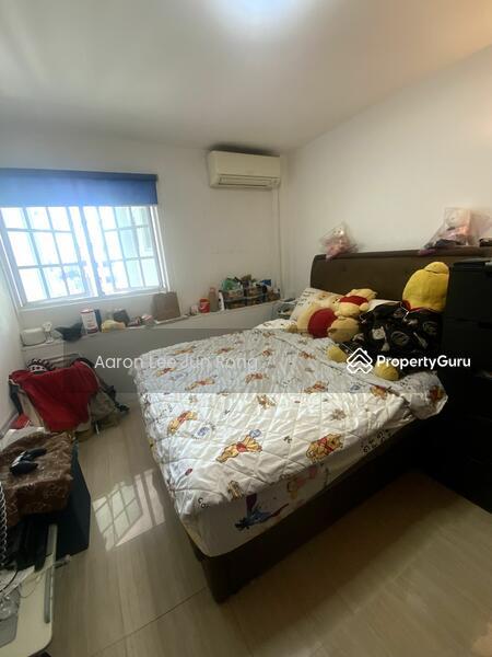 HDB Flat for Sale: D12, 330066
