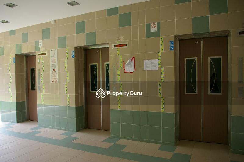 HDB Flat for Sale, 7 Saint George's Lane, SGD 468,000 | 99-year lease