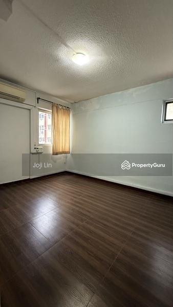 HDB Flat for Sale, 7 Saint George's Lane, SGD 468,000 | 99-year lease