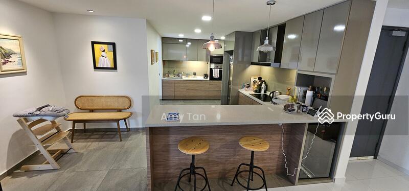 Apartment for Sale, UE Square, SGD 3,599,000 | 999-year lease