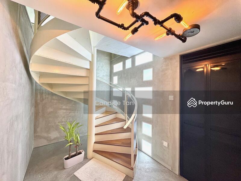 Terrace for Sale: D15, 458900