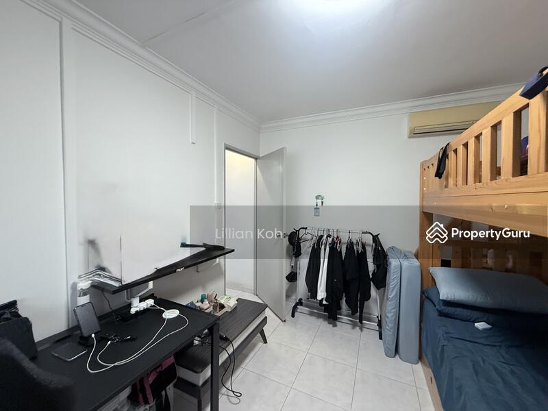 HDB Flat for Sale, 56 Cassia Crescent, SGD 950,000 | 99-year lease