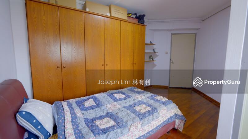 HDB Flat for Sale, 172 Lorong 1 Toa Payoh, SGD 900,000 | 99-year lease