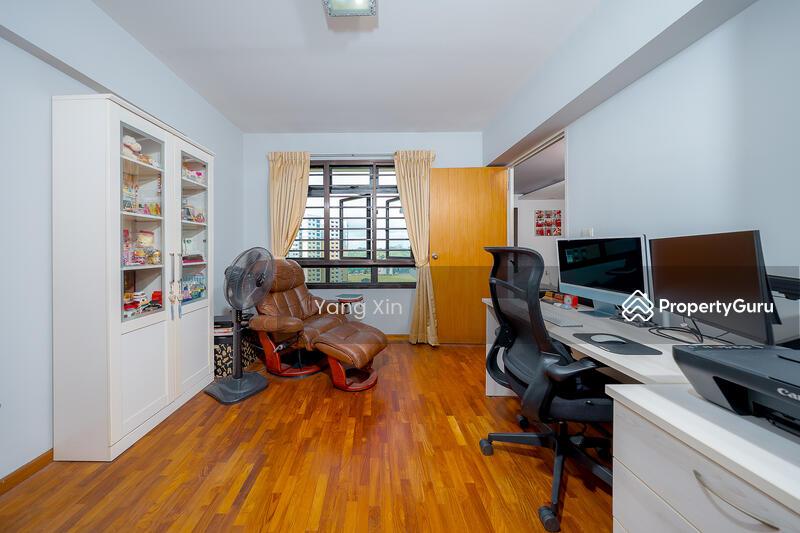 HDB Flat for Sale: D27, 750487
