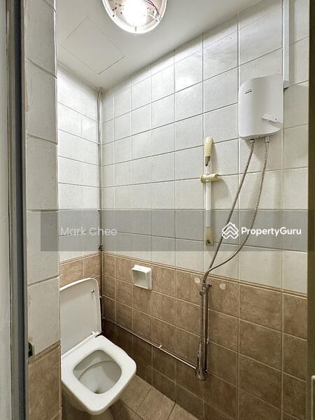Apartment for Sale: D14, 398074