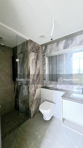 Condominium for Sale, Penrose, SGD 1,050,000 | 99-year lease