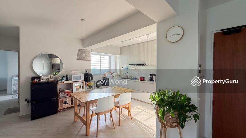 HDB Flat for Sale: D27, 751102