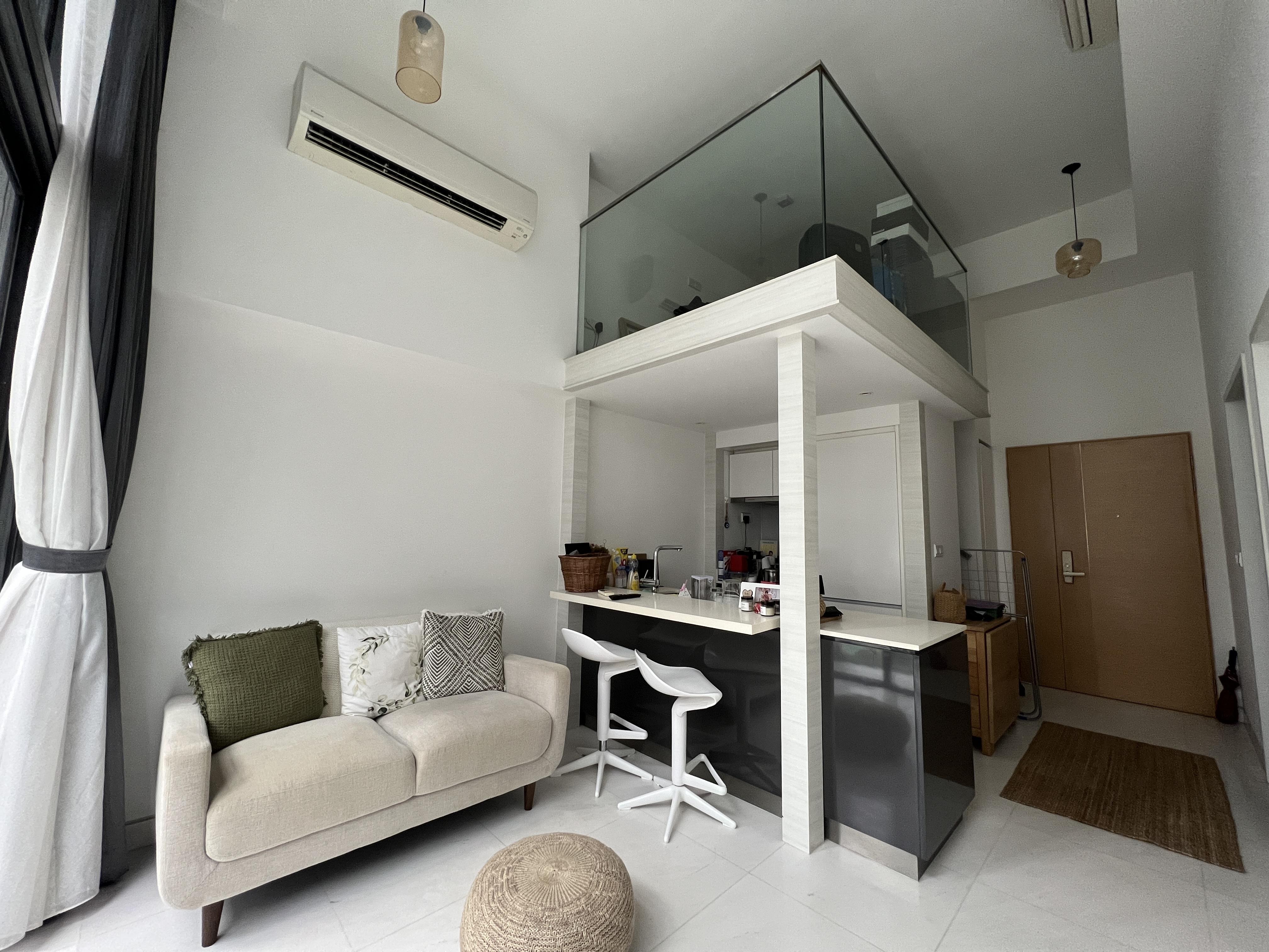 Prop-GPT: Condominium: D09  Up@Robertson Quay