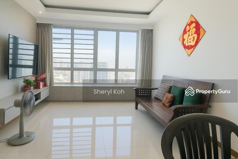 Prop-GPT: HDB Flat: D12  10B Bendemeer Light