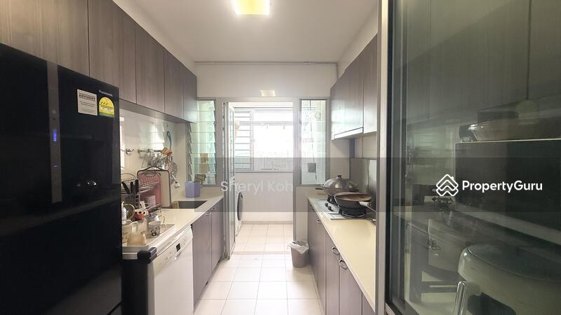 HDB Flat for Sale: D12, 332010