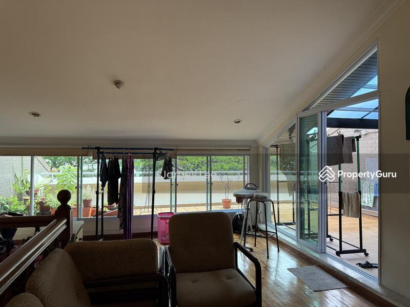 Condominium for Sale, Lakepoint Condo, SGD 2,350,000 | 99-year lease