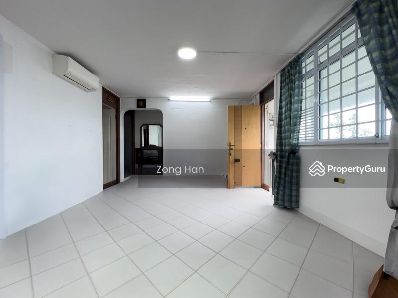 Prop-GPT: HDB Flat: D27 Yishun 289 Yishun Avenue 6