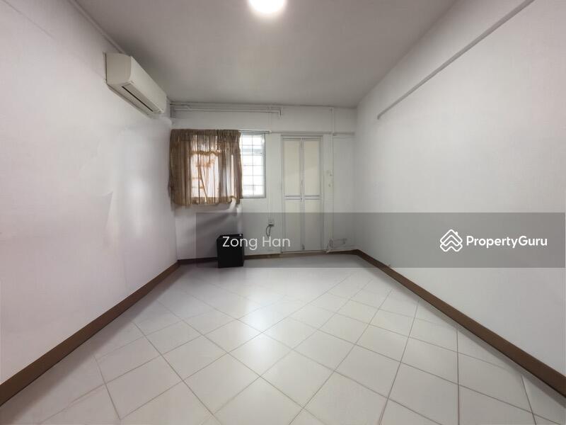 HDB Flat for Sale, 289 Yishun Avenue 6, SGD 499,999 | 99-year lease