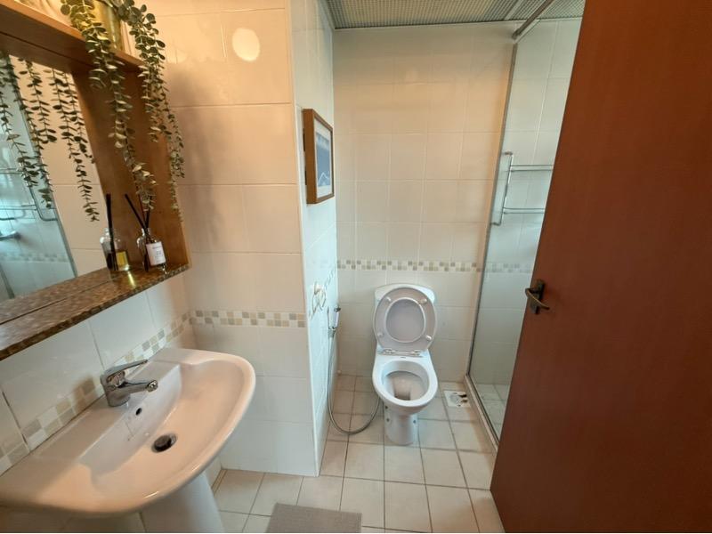 441D Fernvale Road HDB Apartment For Sale, $650,000, 3 Bed 2 Bath 1,001 sqft $649.00 psf