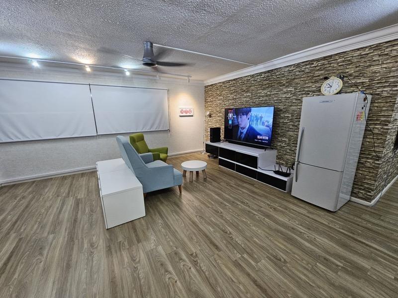 278 Tampines Street 22 HDB Apartment For Sale, $712,000, 3 Bed 2 Bath 1,506 sqft $473.00 psf