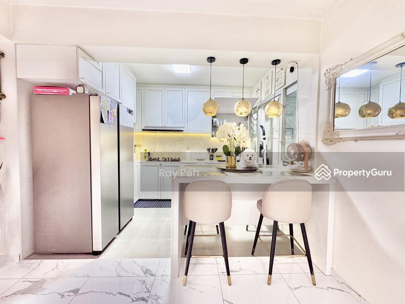 HDB Flat for Sale: D27, 751102
