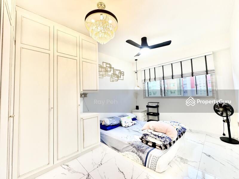 HDB Flat for Sale: D27, 751102