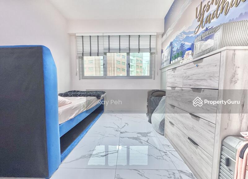 HDB Flat for Sale: D27, 751102