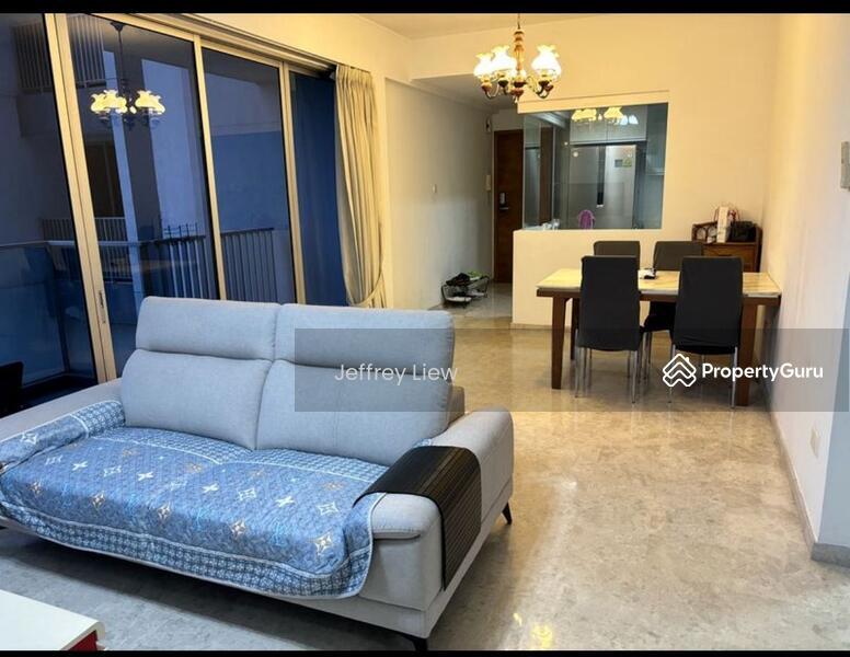 Prop-GPT: Condominium: D05  The Parc Condominium