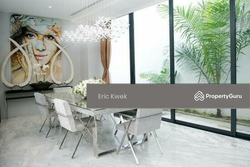 Prop-GPT: Detached: D10  Coronation Road