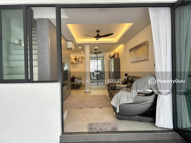 Terrace for Sale: D20, 570000