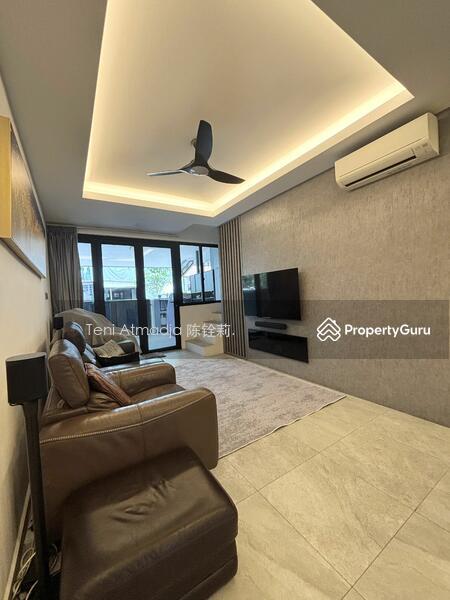 Terrace for Sale: D20, 570000
