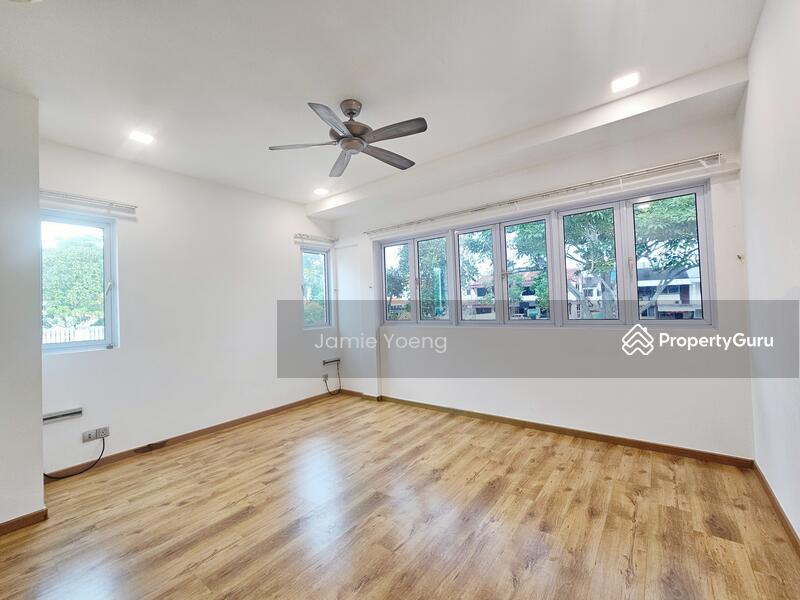 Prop-GPT: Semi-Detached: D16  Bedok Road