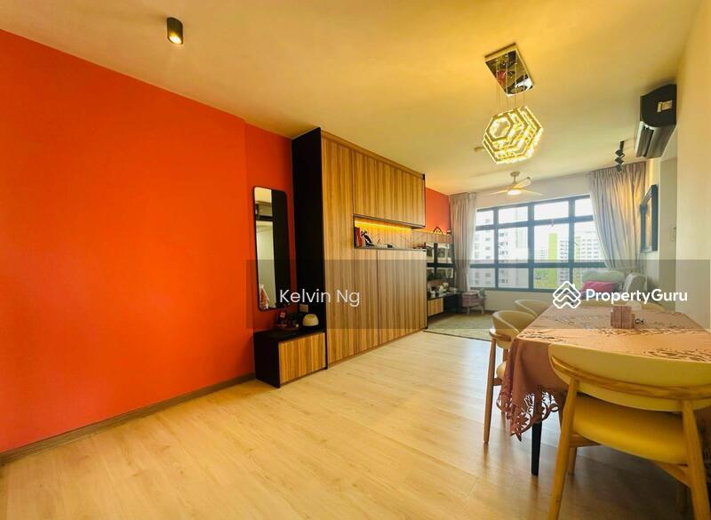 Prop-GPT: HDB Flat: D27 Yishun 478B Yishun Street 44