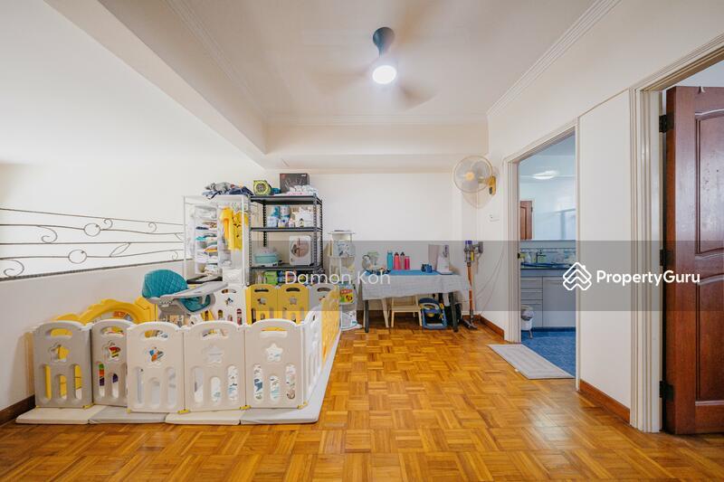 Terrace for Sale, Freehold 3 Storeys Terrace @ Sunrise Estate, SGD 4,050,000 | Freehold