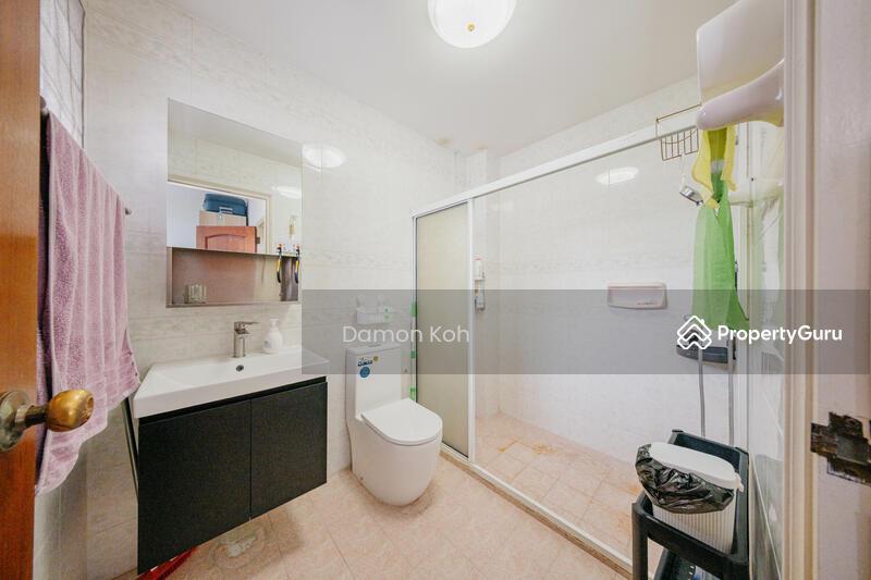 Terrace for Sale, Freehold 3 Storeys Terrace @ Sunrise Estate, SGD 4,050,000 | Freehold