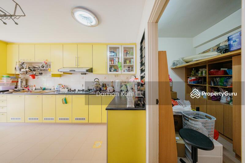 Terrace for Sale, Freehold 3 Storeys Terrace @ Sunrise Estate, SGD 4,050,000 | Freehold