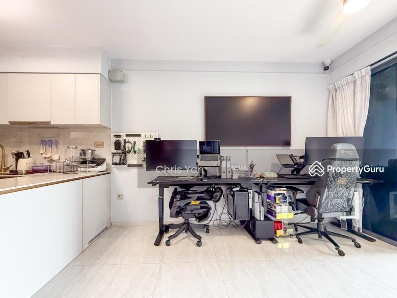 Prop-GPT: Condominium: D19  The Florence Residences