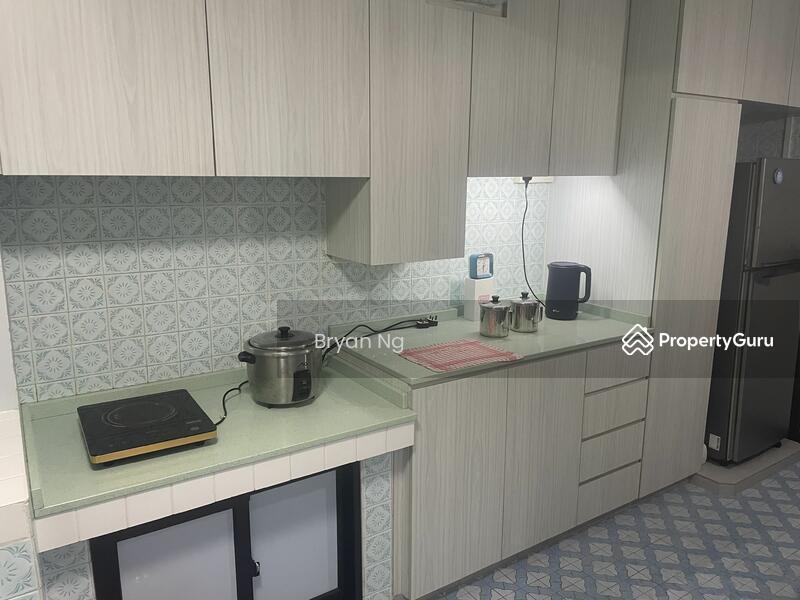 HDB Flat for Sale, 42 Telok Blangah Rise, SGD 375,000 | 99-year lease