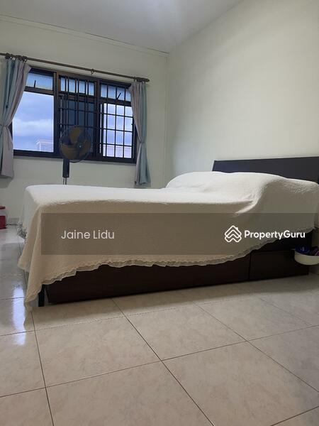 HDB Flat for Sale: D27, 750329