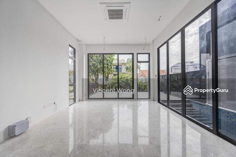 Semi-Detached for Sale: D14, 419429