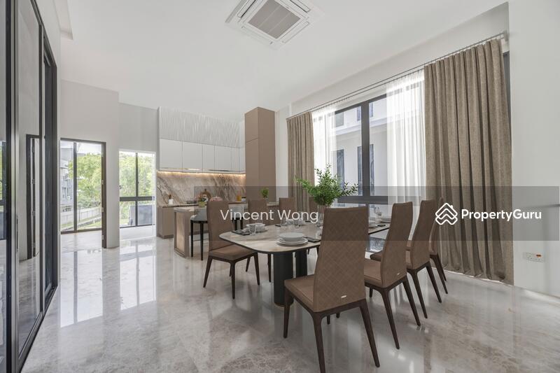 Semi-Detached for Sale: D14, 419429