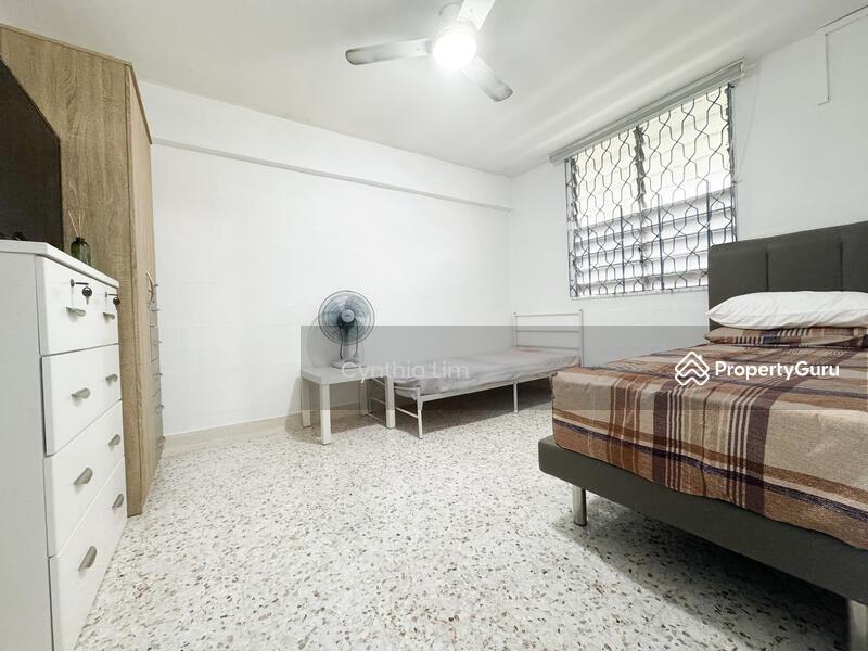 HDB Flat for Sale, 85 Commonwealth Close, SGD 380,000 | 99-year lease