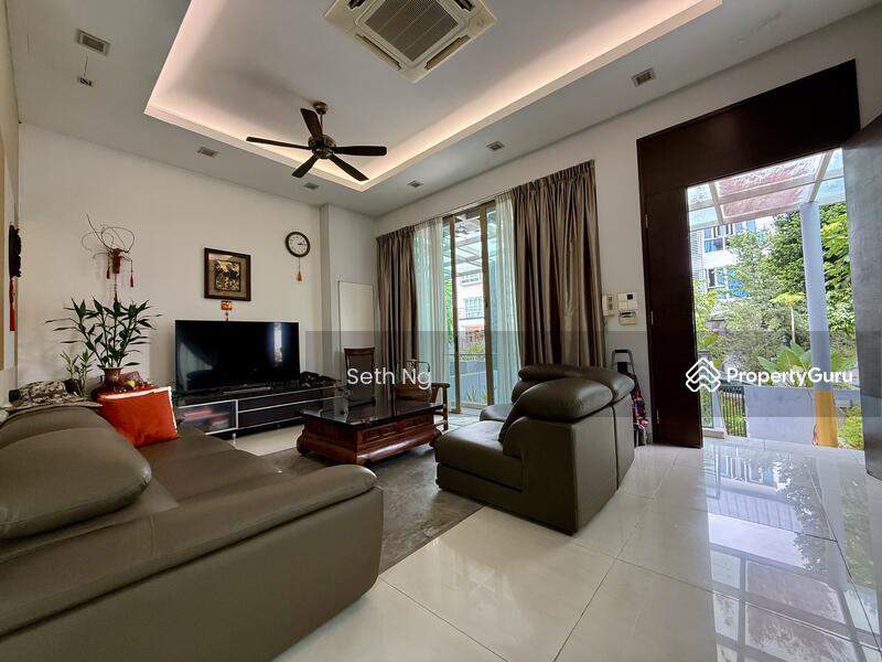 Prop-GPT: Semi-Detached: D27  23 Wak hassan Drive