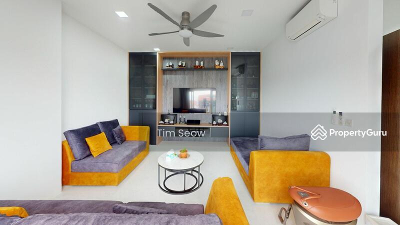 Corner Terrace for Sale: D15, 418426