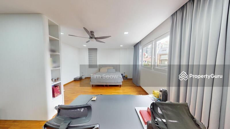 Corner Terrace for Sale: D15, 418426